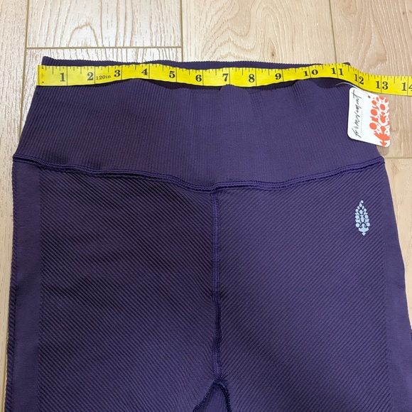 Free People Movement Free Throw Leggings, Blue Violet, sz M - Picture 9 of 11